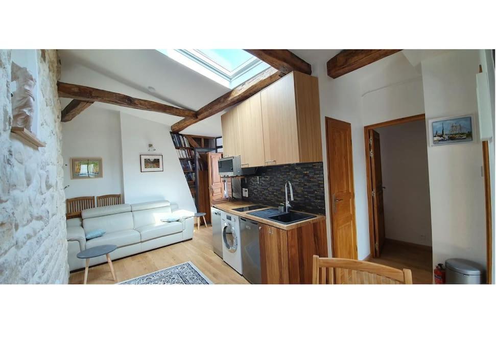 Fabulous Flat In Center, Fully Equiped, Ac, Elevator Appartamento Parigi